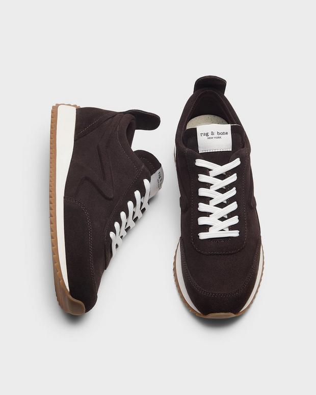 #color_dark-chocolate-suede