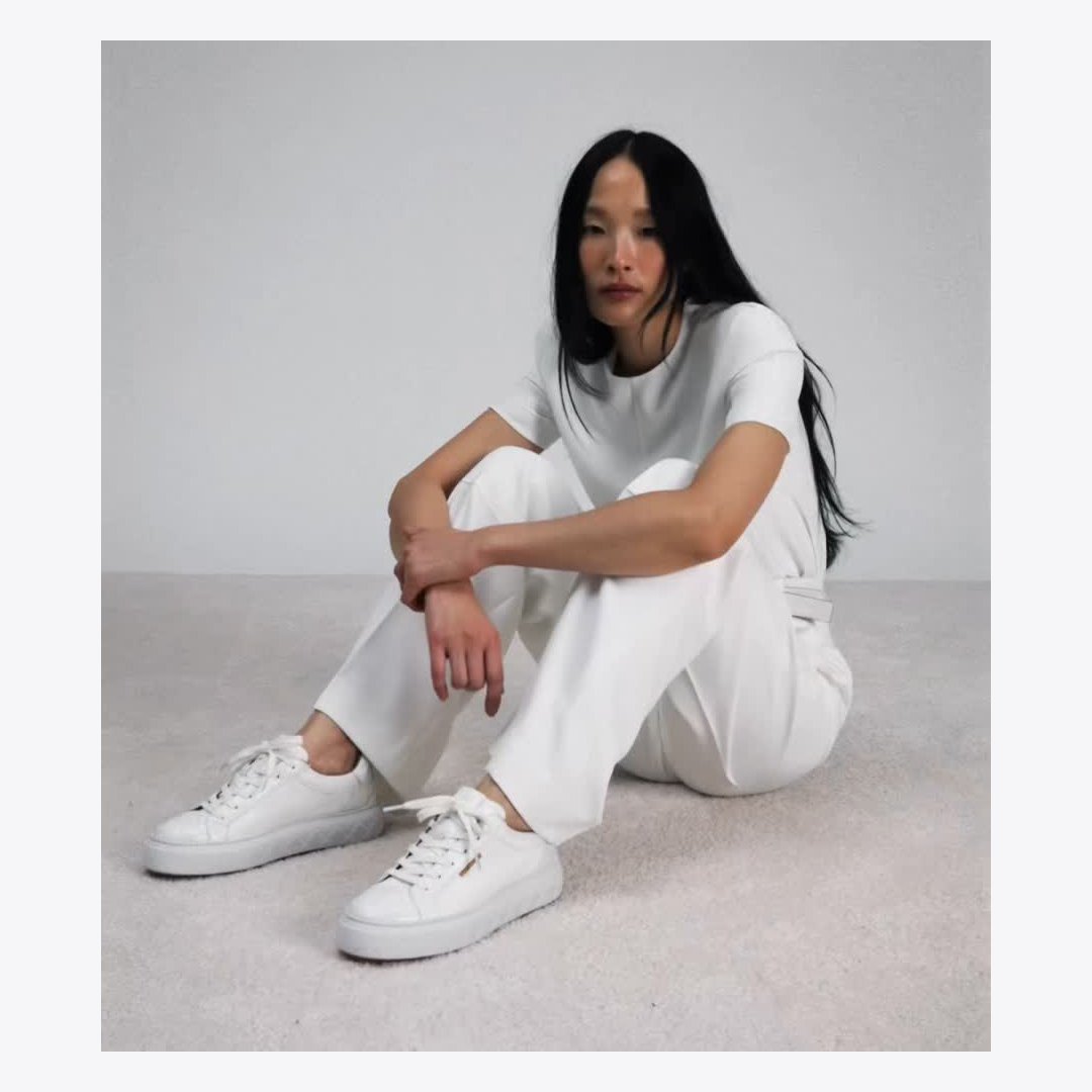 Tory Burch Ladybug Sneaker WHITE / WHITE / WHITE