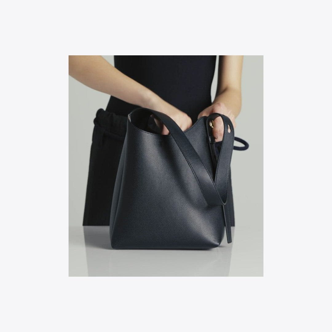 Tory Burch Small Romy Hobo Bag Black