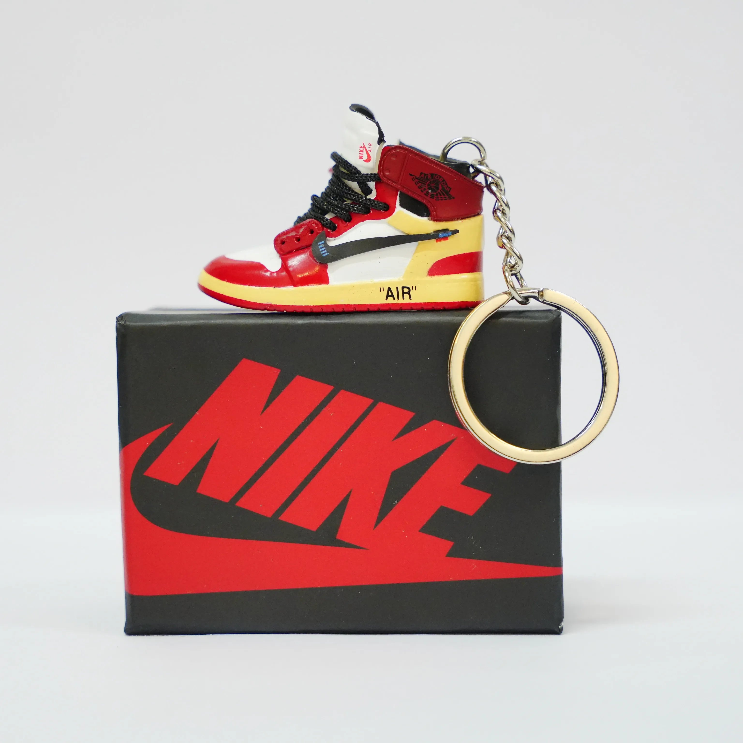 3D Sneaker Single Keychain With Box - AJ1 OFFWhite Chicago
