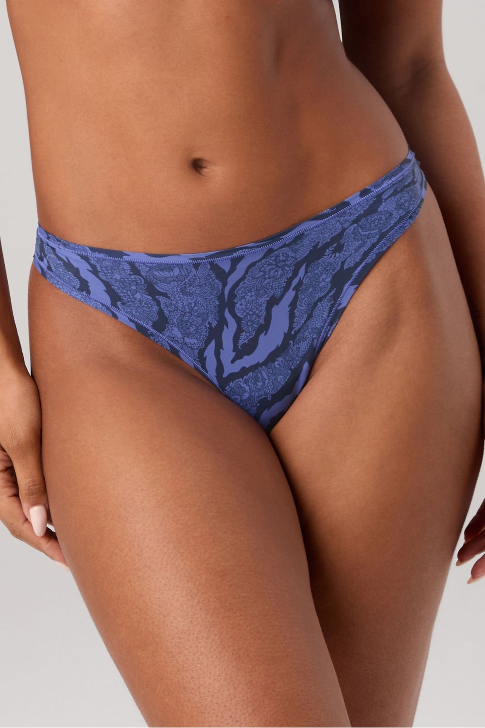 Fabletics Stretchy Fit Dipped Thong