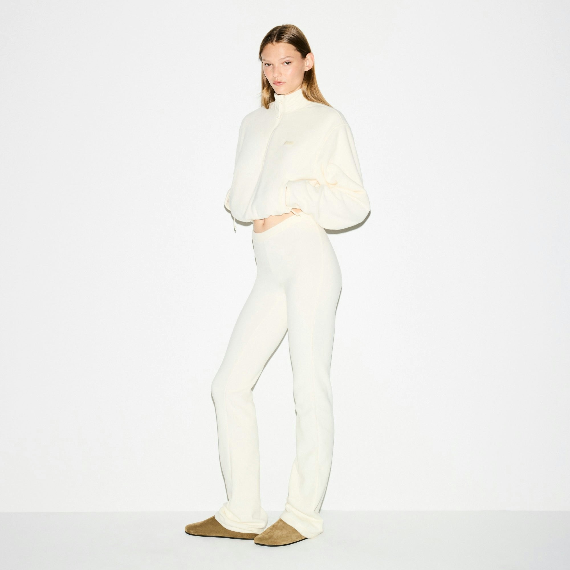 Skims Outdoor Fleece Half Zip Pullover Ecru