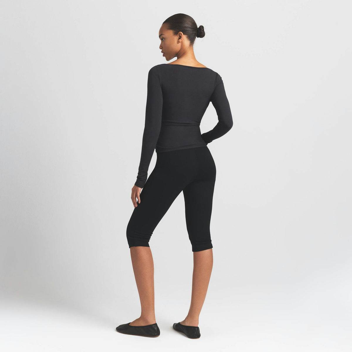 Skims Cotton Jersey Long Sleeve Boatneck Top Soot