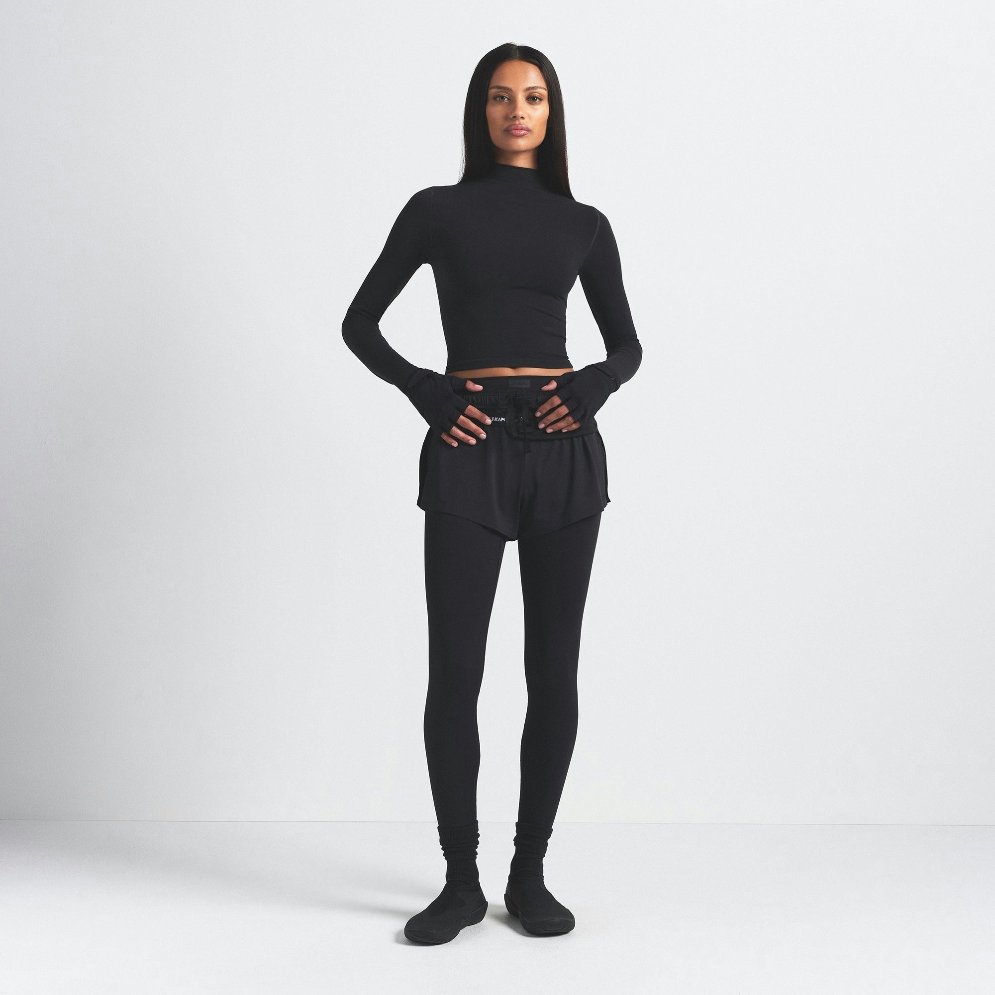 Skims Nikeskims Vintage Seamless Mock Neck Crop Top Obsidian