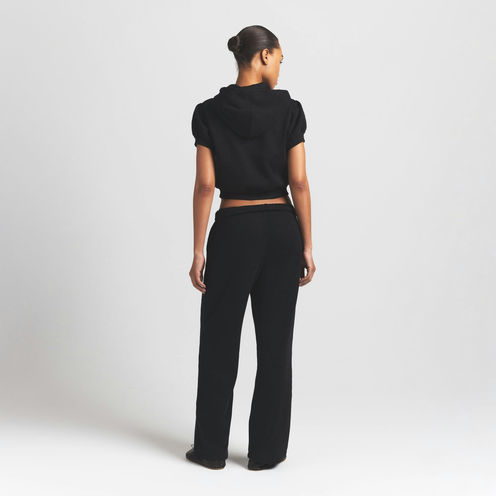 Skims Cotton Fleece Bubble Sleeve Cropped Zip Up Onyx