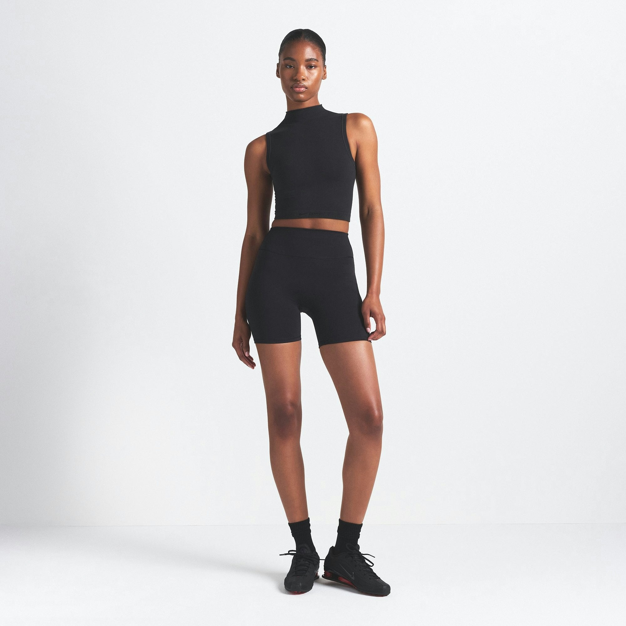 Skims Nikeskims Vintage Seamless Mock Neck Bra Top Obsidian