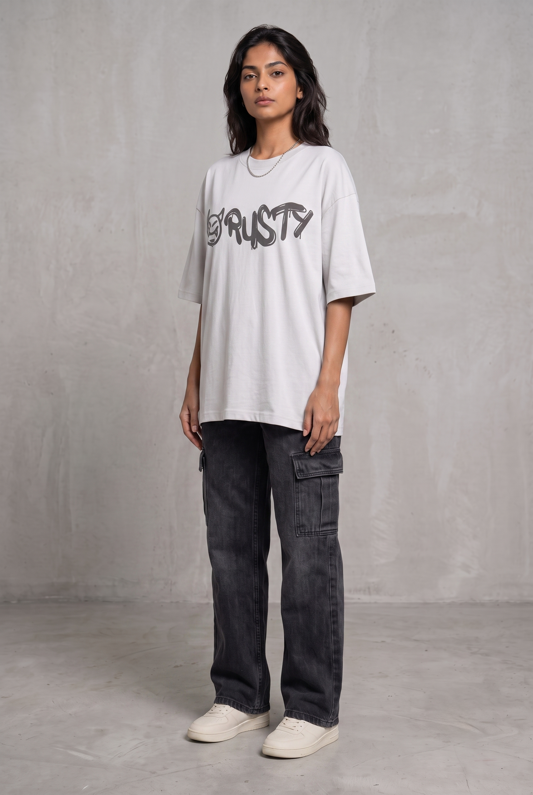 RUST GRAFFITI GREY WOMEN’S OVERSIZED T-SHIRT