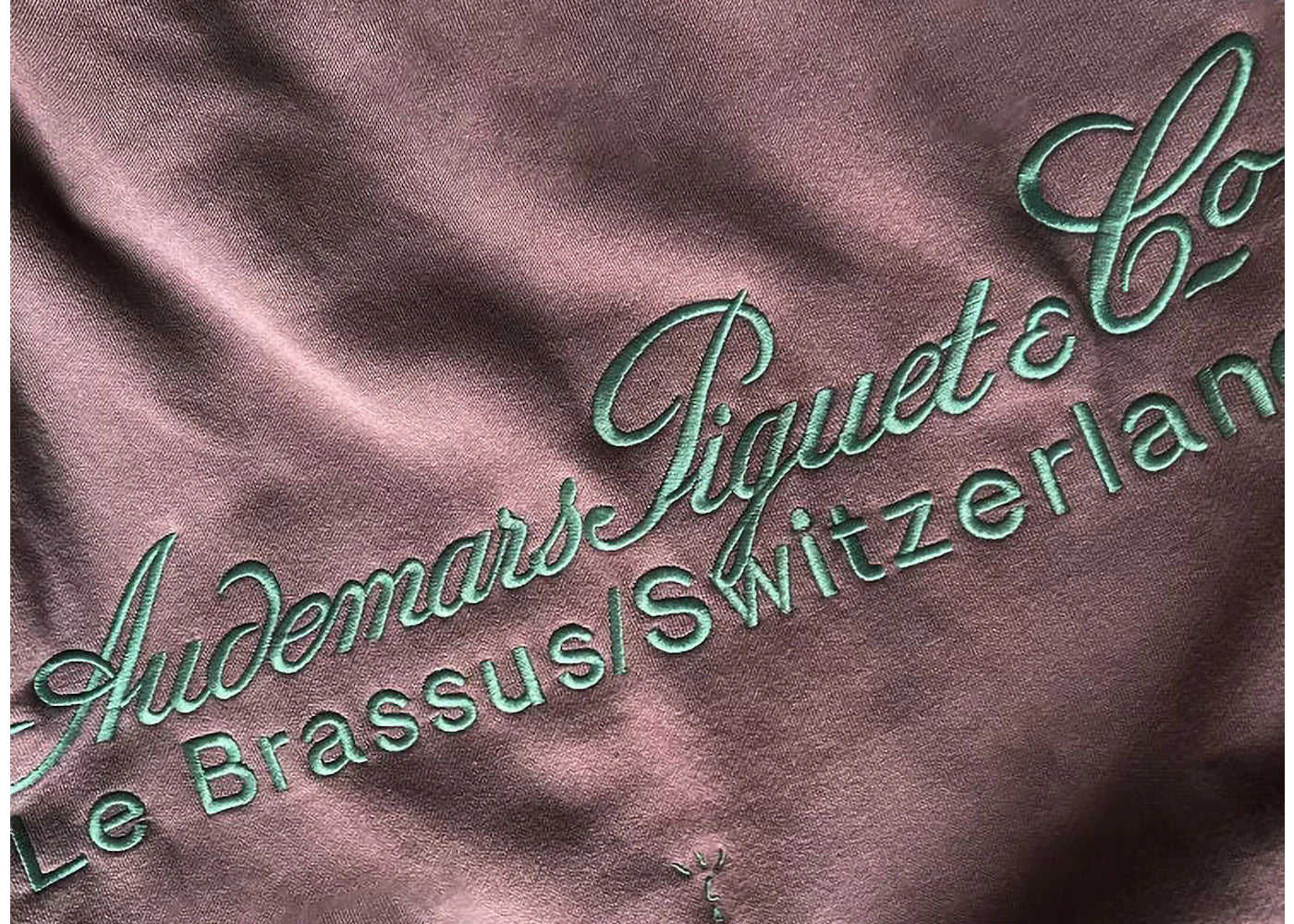 travis scott cj x audemars piguet logo ii crewneck purple