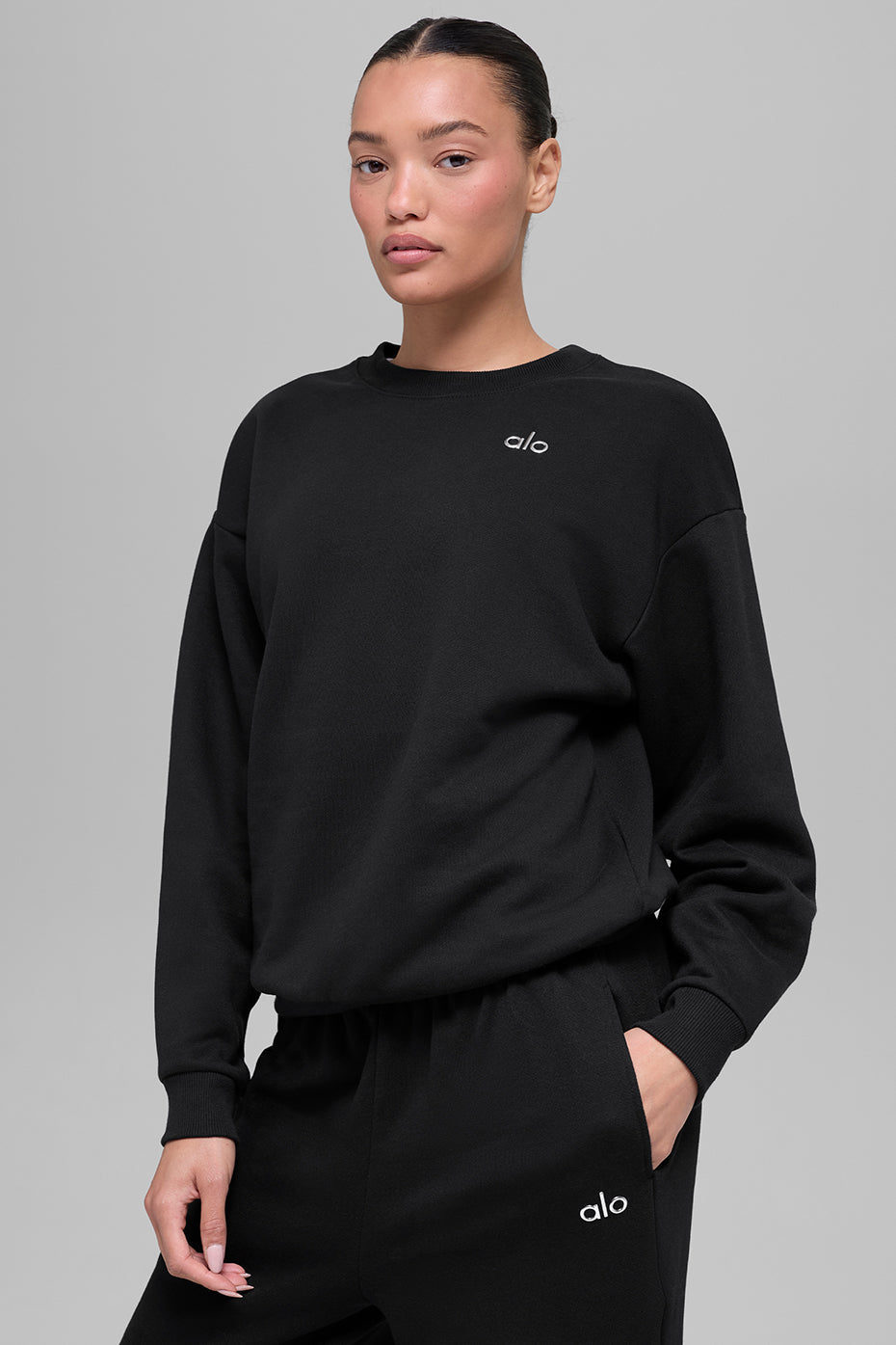 Alo Yoga Women'S Accolade Crew Neck Pullover