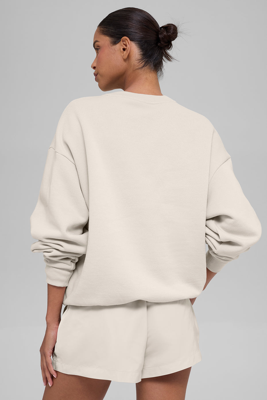 Alo Yoga Women'S Accolade Crew Neck Pullover