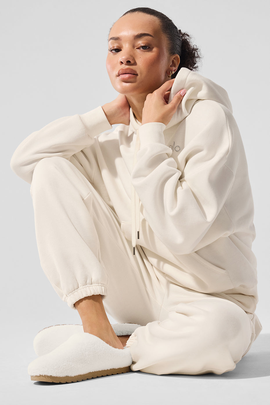 Alo Yoga Women'S Accolade Hoodie