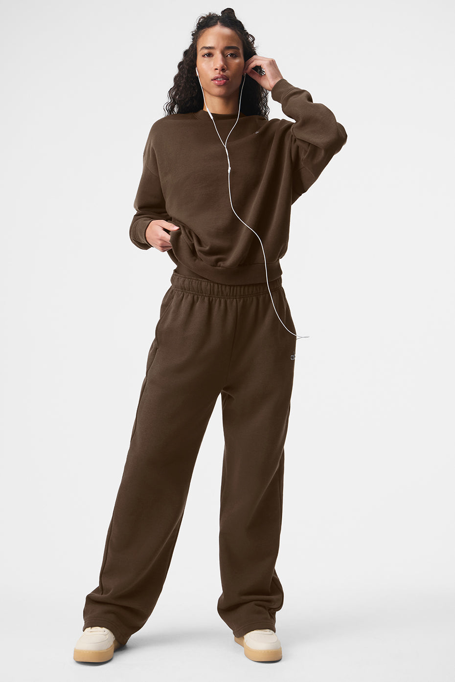 Alo Yoga Women'S Accolade Crew Neck Pullover
