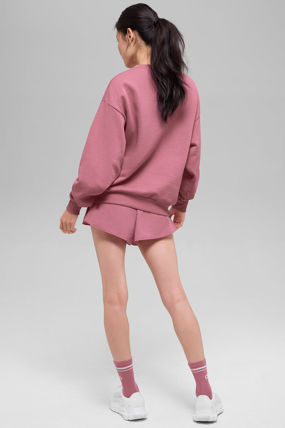 Alo Yoga Women'S Accolade Crew Neck Pullover