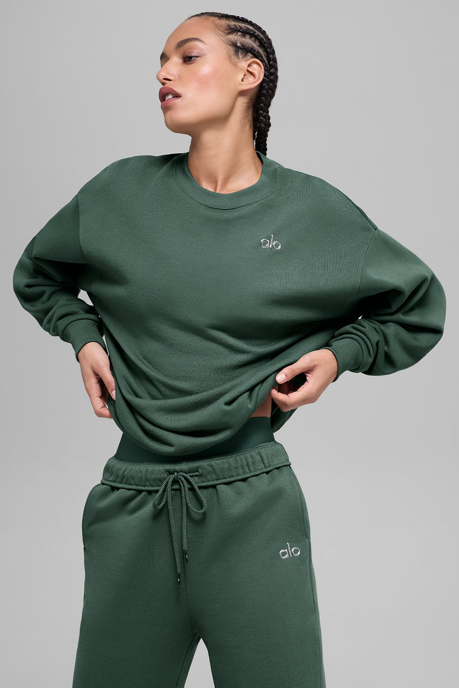 Alo Yoga Women'S Accolade Crew Neck Pullover
