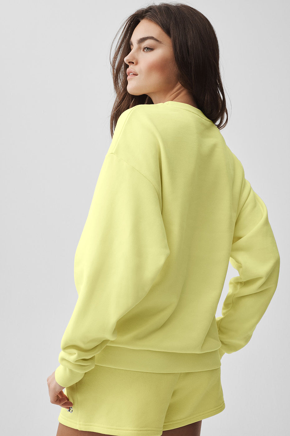 Alo Yoga Women'S Accolade Crew Neck Pullover