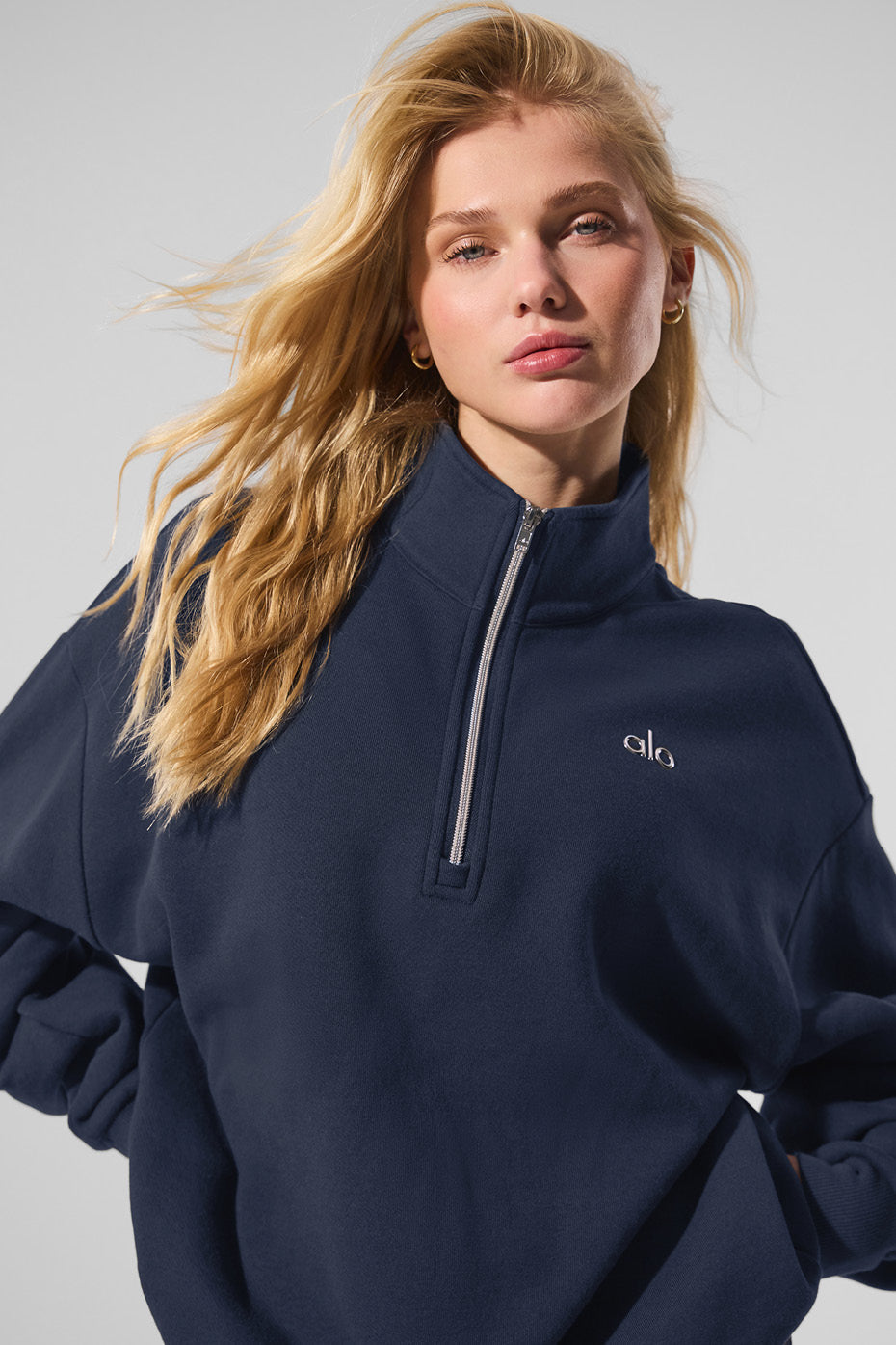 Alo Yoga Women'S Accolade 1/4 Zip Pullover – Kicks Machine