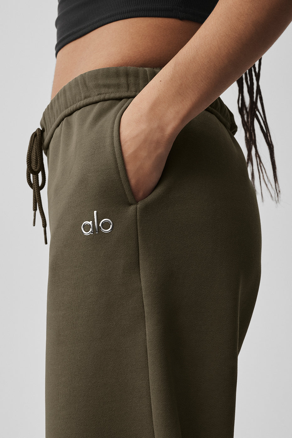 Alo Yoga Women'S Accolade Straight Leg Sweatpant