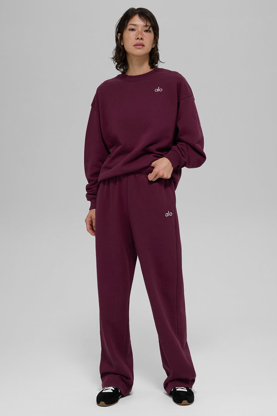 Alo Yoga Women'S Accolade Straight Leg Sweatpant