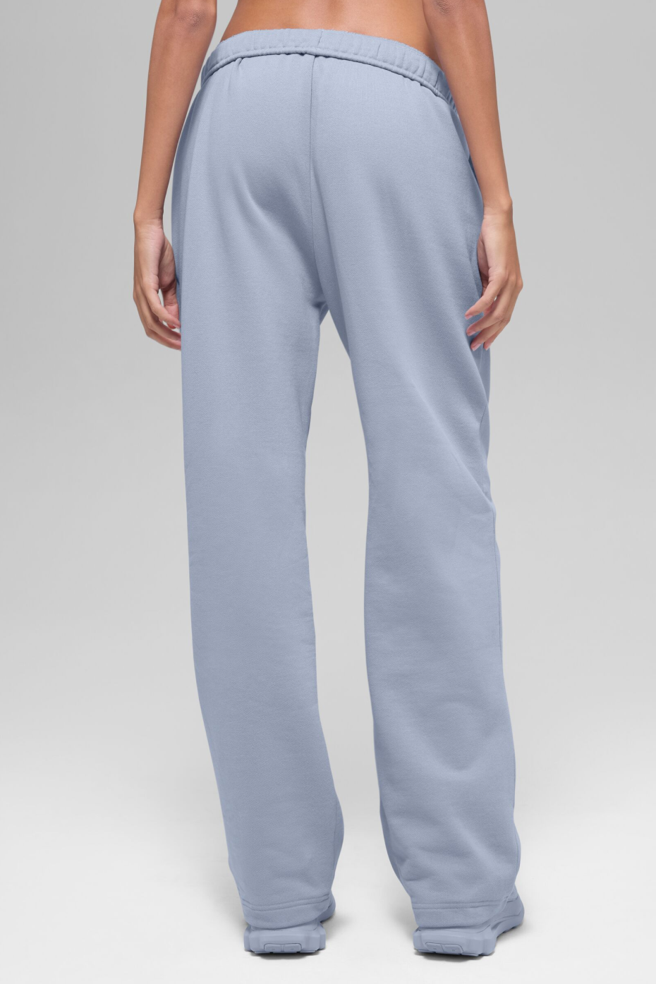 Alo Yoga Women'S Accolade Straight Leg Sweatpant
