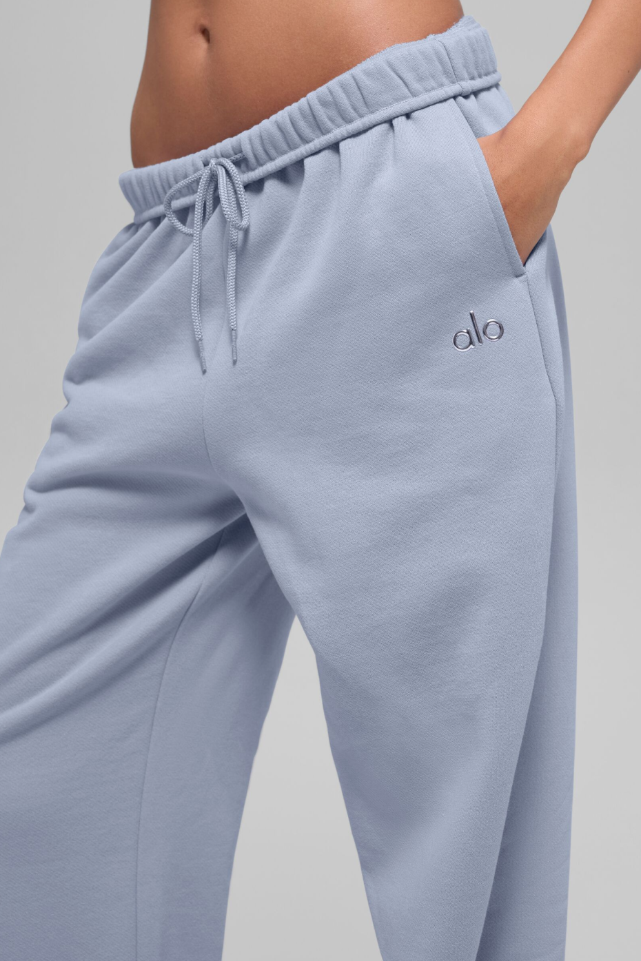 Alo Yoga Women'S Accolade Straight Leg Sweatpant