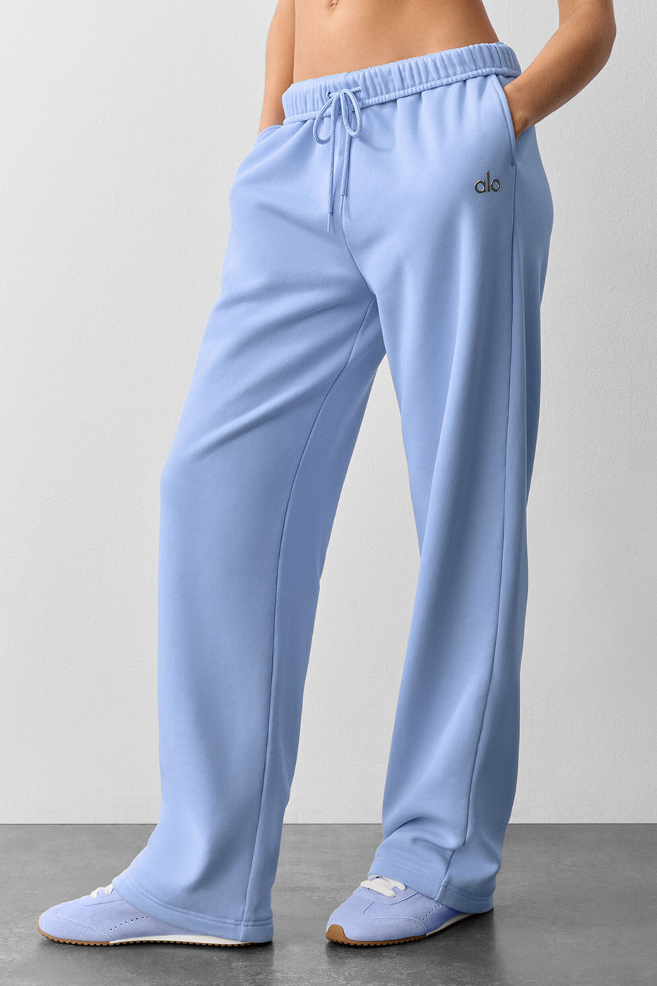 Alo Yoga Women'S Accolade Straight Leg Sweatpant