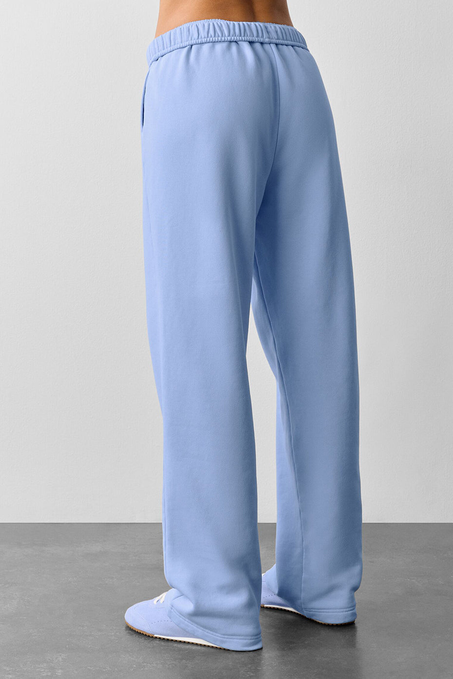 Alo Yoga Women'S Accolade Straight Leg Sweatpant