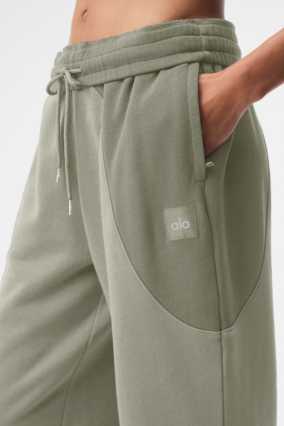 Alo Yoga Women'S Make Waves Sweatpant