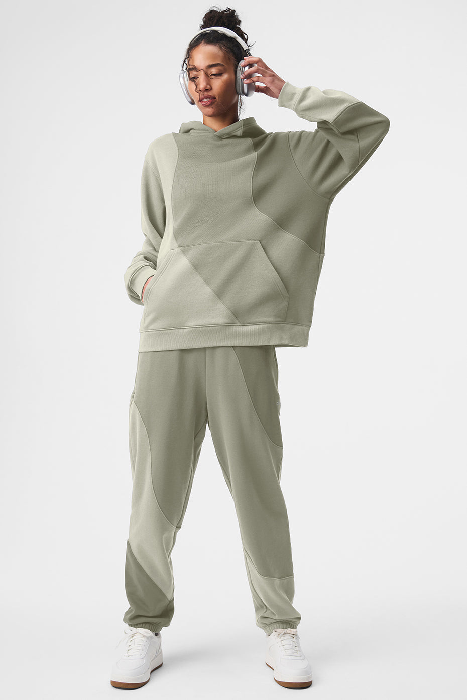 Alo Yoga Women'S Make Waves Sweatpant