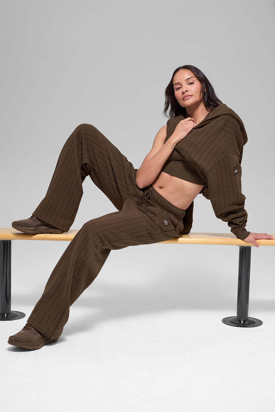 Alo Yoga Women'S Pinstripe Straight Leg Sweatpant