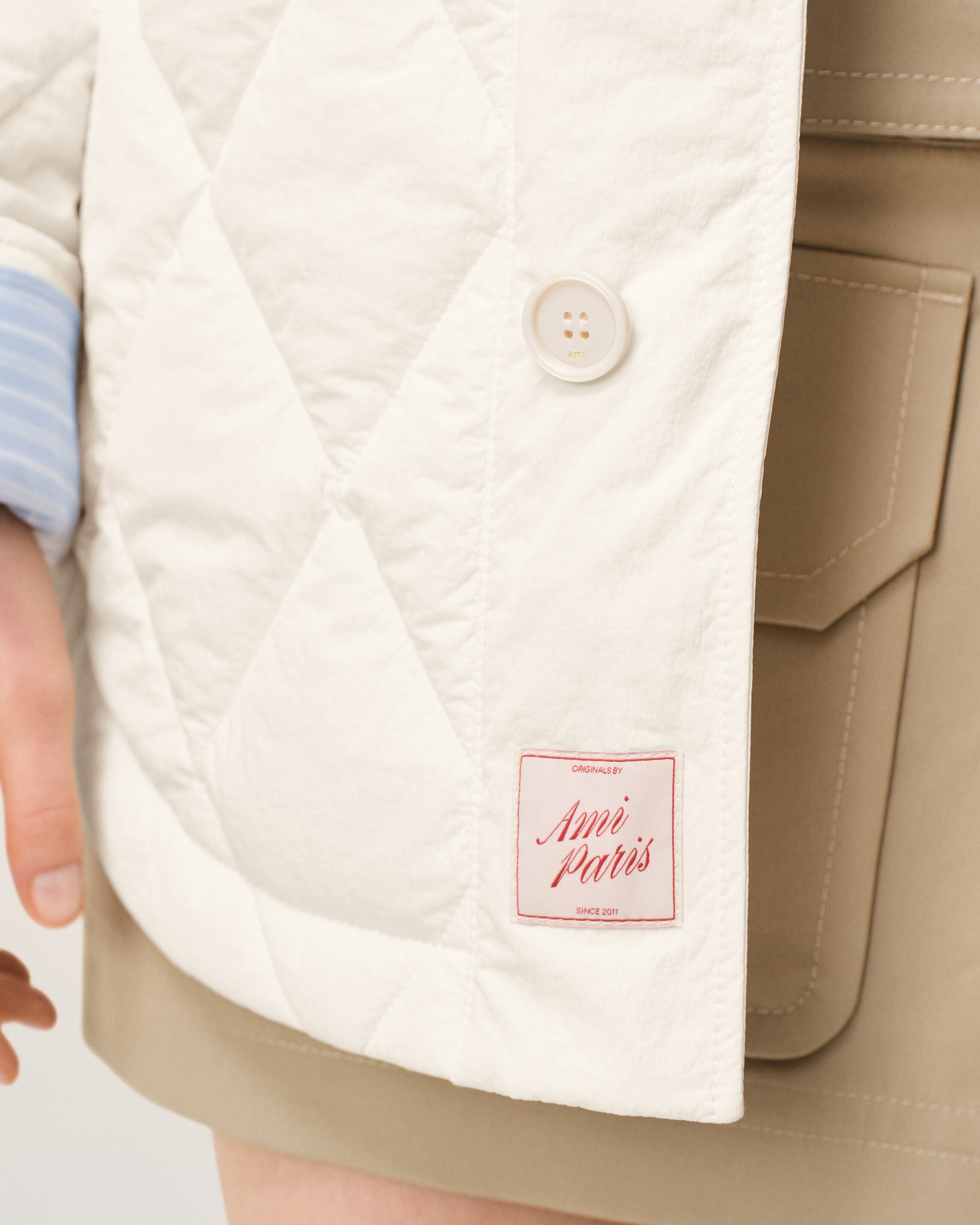 AmiParis White Nylon Padded Buttoned Jacket