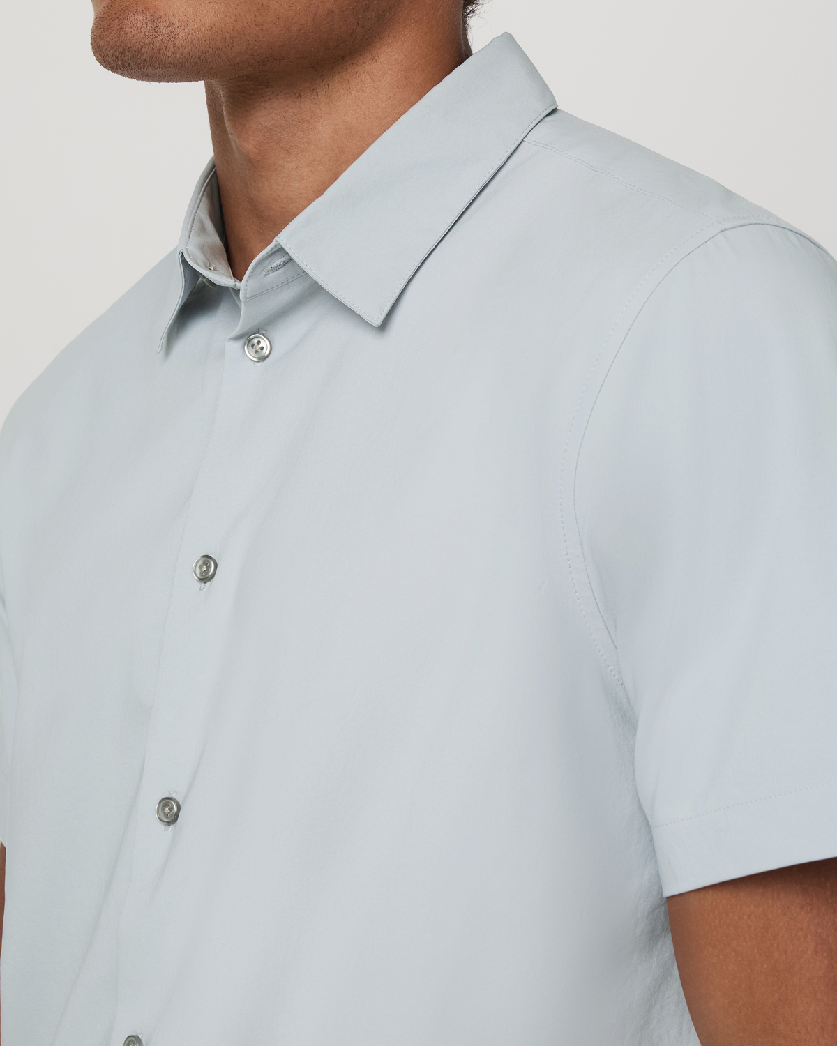 Vuori Short Sleeve Manhattan Button Down
