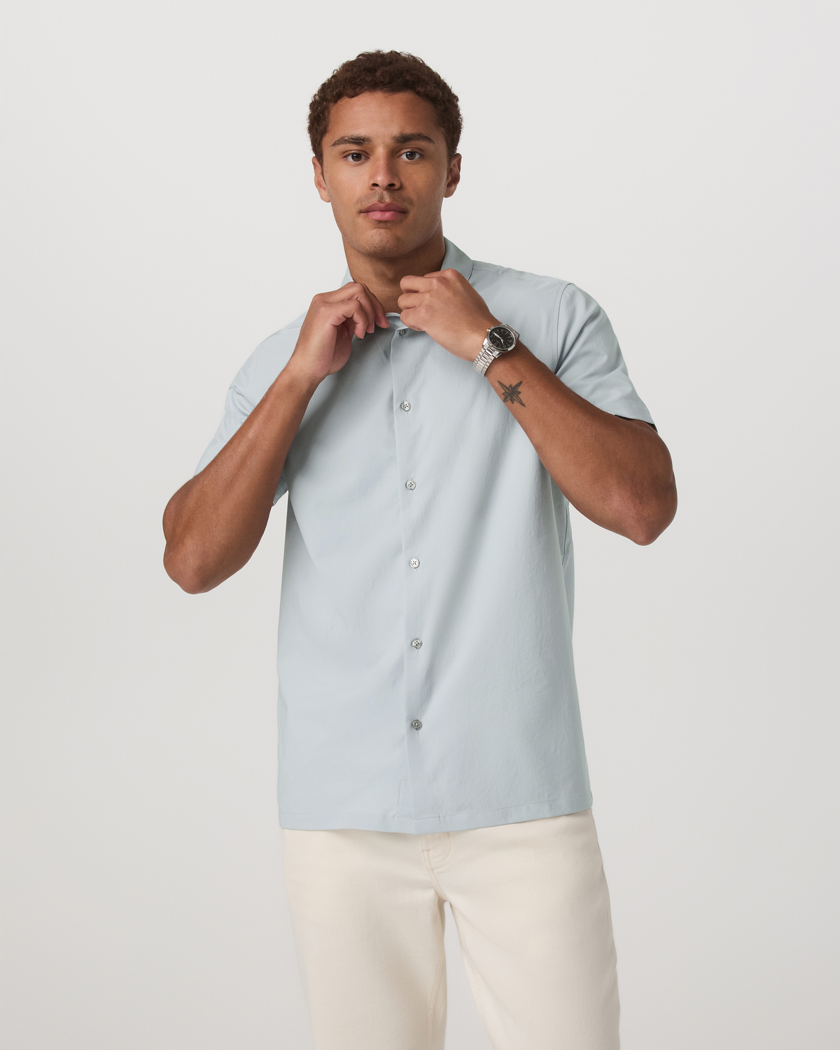 Vuori Short Sleeve Manhattan Button Down