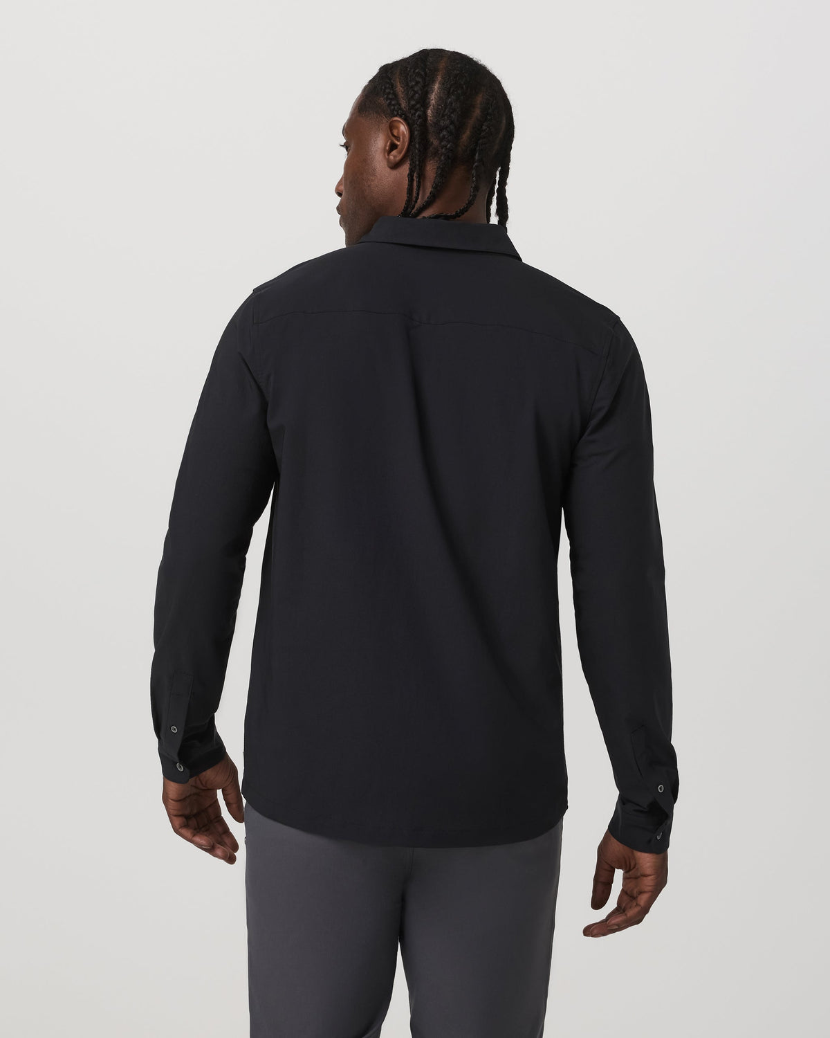 Vuori Long Sleeve Manhattan Button Down
