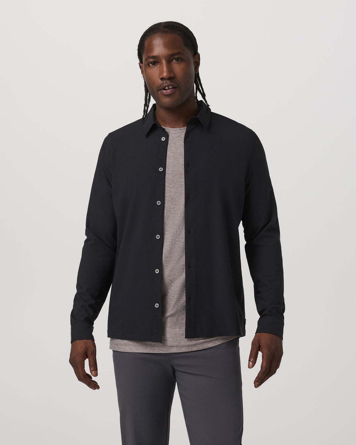 Vuori Long Sleeve Manhattan Button Down