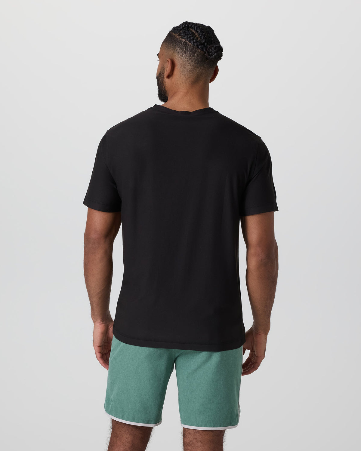 Vuori Strato Tech Vneck Tee