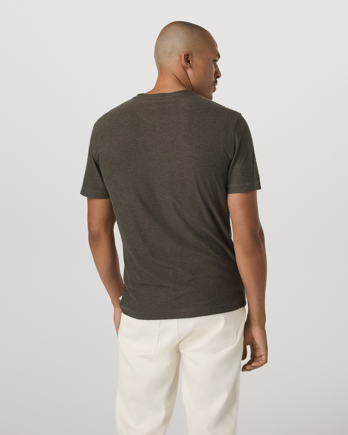 Vuori Strato Tech Vneck Tee