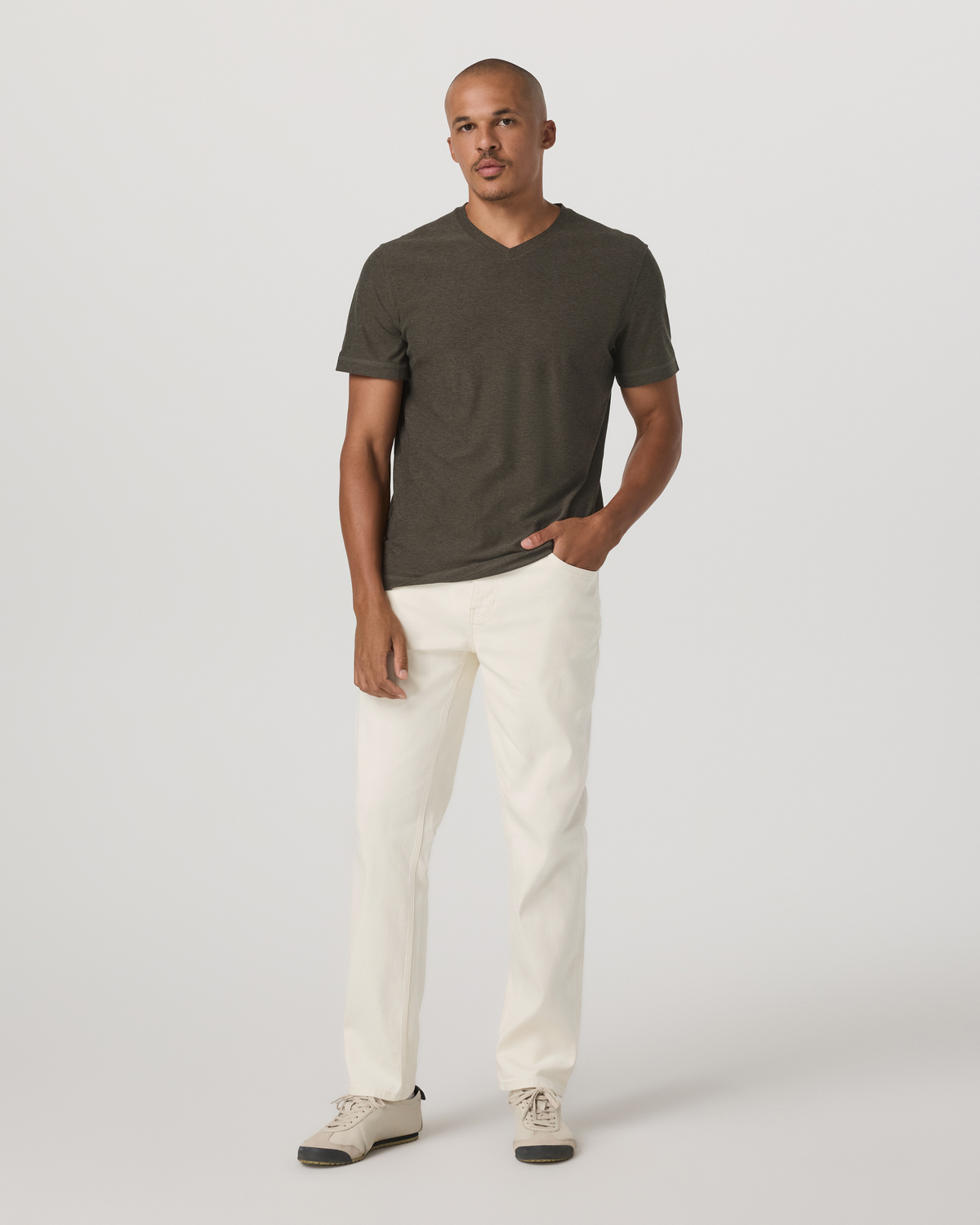 Vuori Strato Tech Vneck Tee
