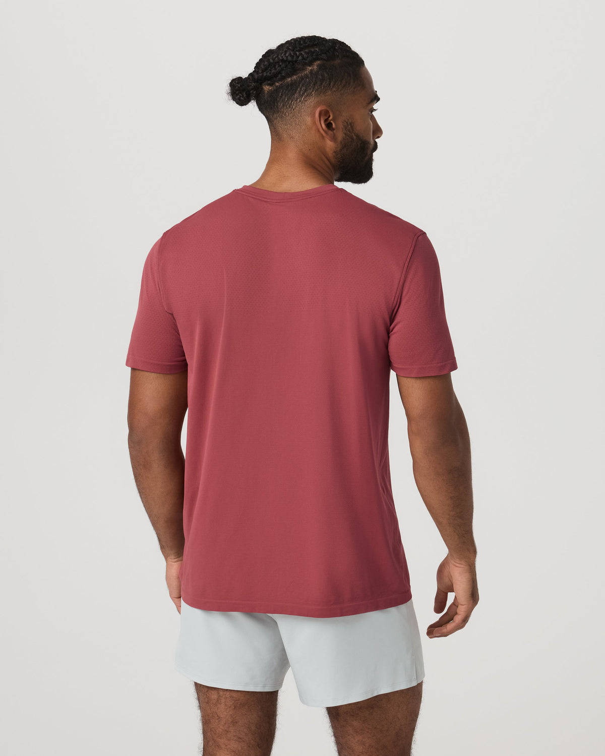 Vuori Short Sleeve Clearview Seamless Tee