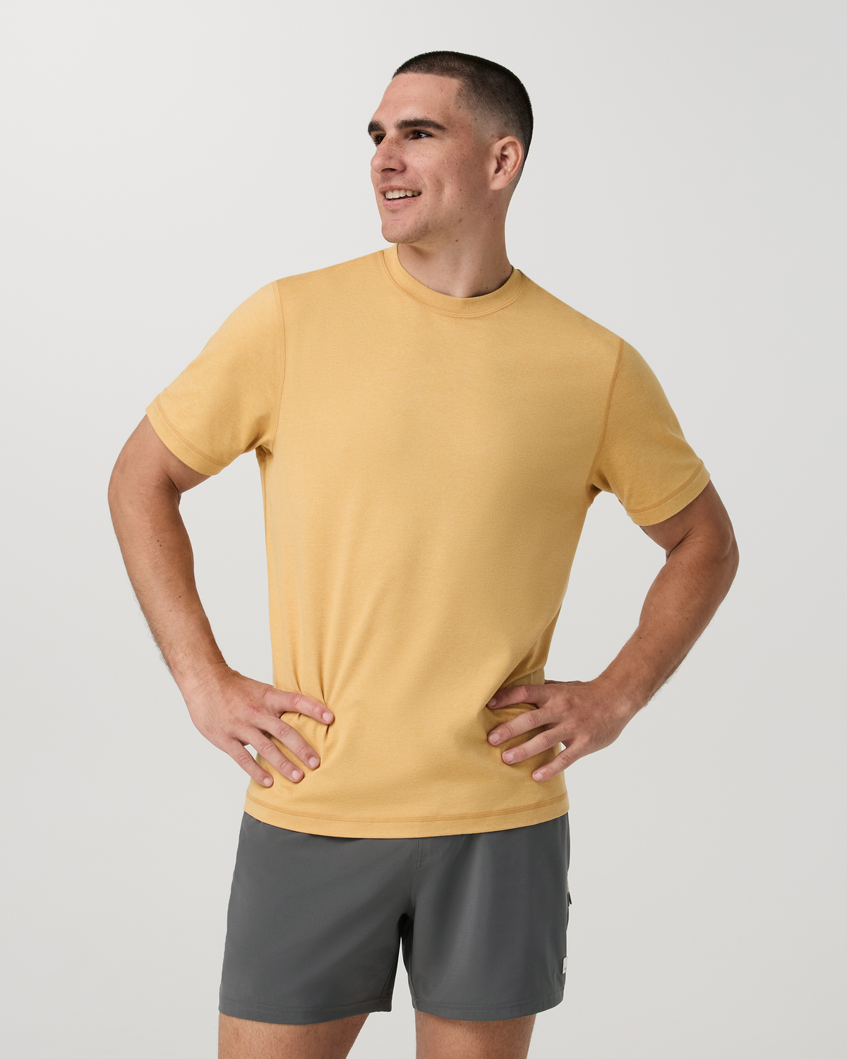 Vuori Short Sleeve Ponto Performance Tee