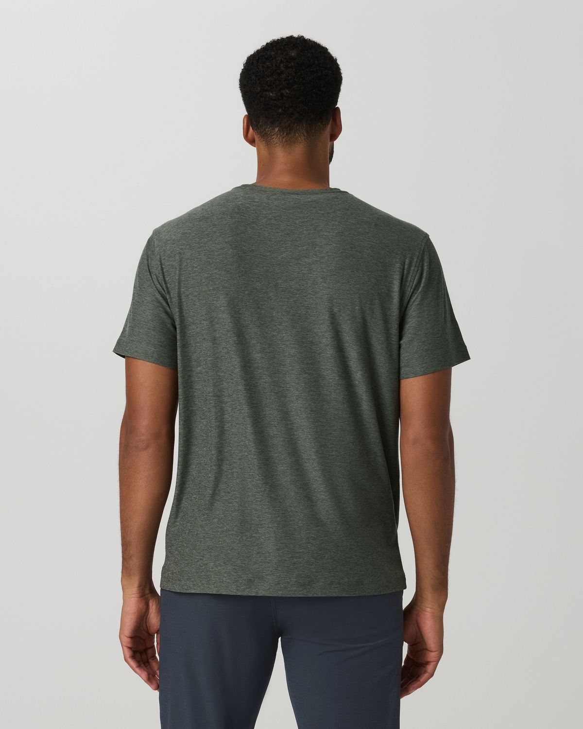 Vuori Short Sleeve Strato Pocket Tee Relaxed Fit