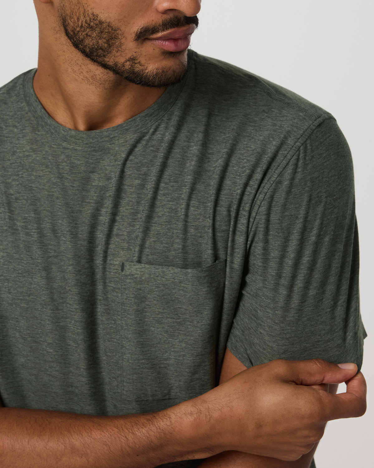 Vuori Short Sleeve Strato Pocket Tee Relaxed Fit