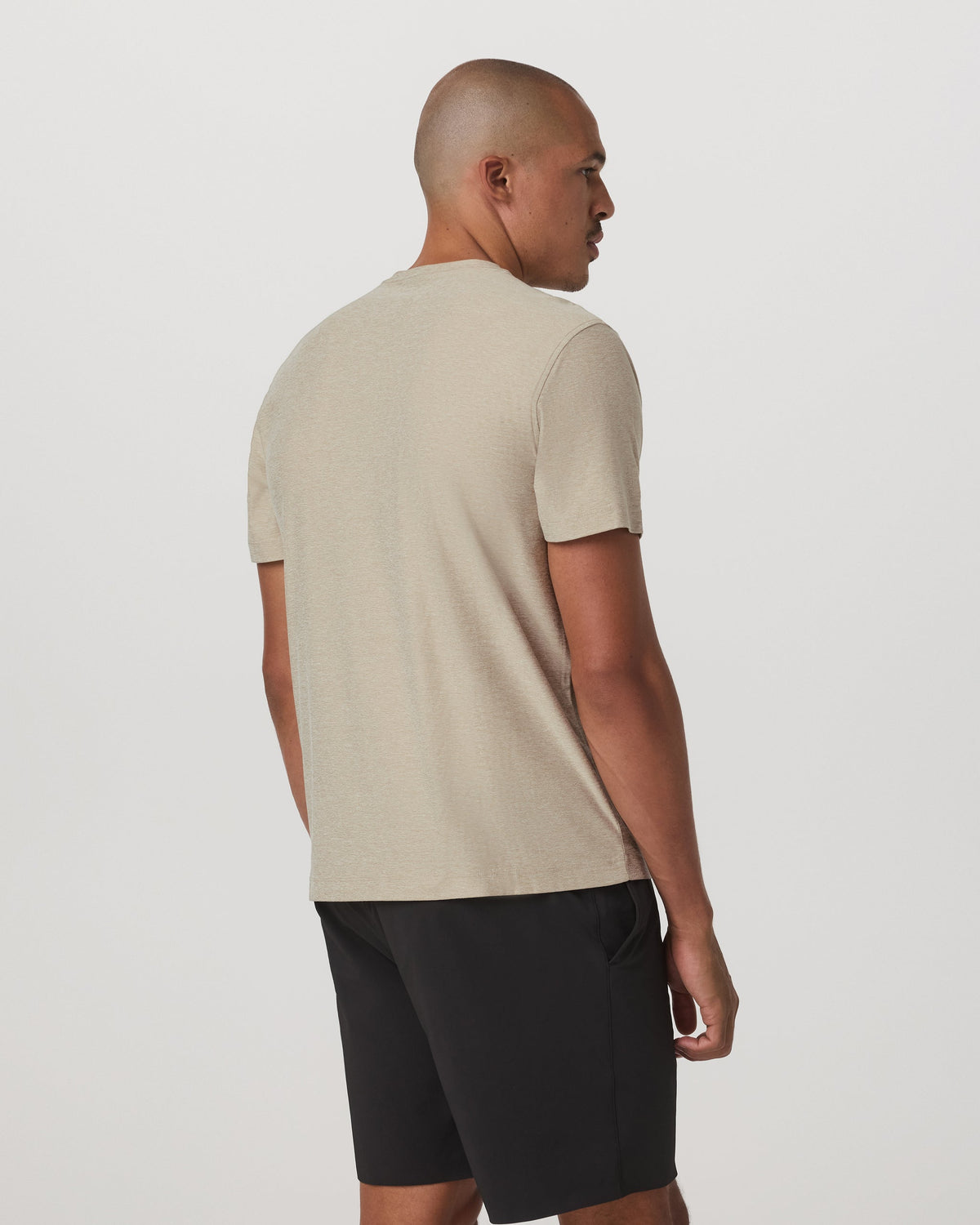 Vuori Short Sleeve Strato Pocket Tee Relaxed Fit