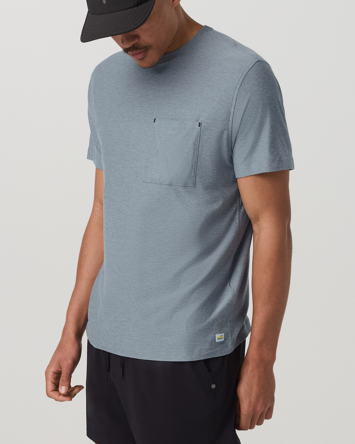Vuori Short Sleeve Strato Pocket Tee Relaxed Fit