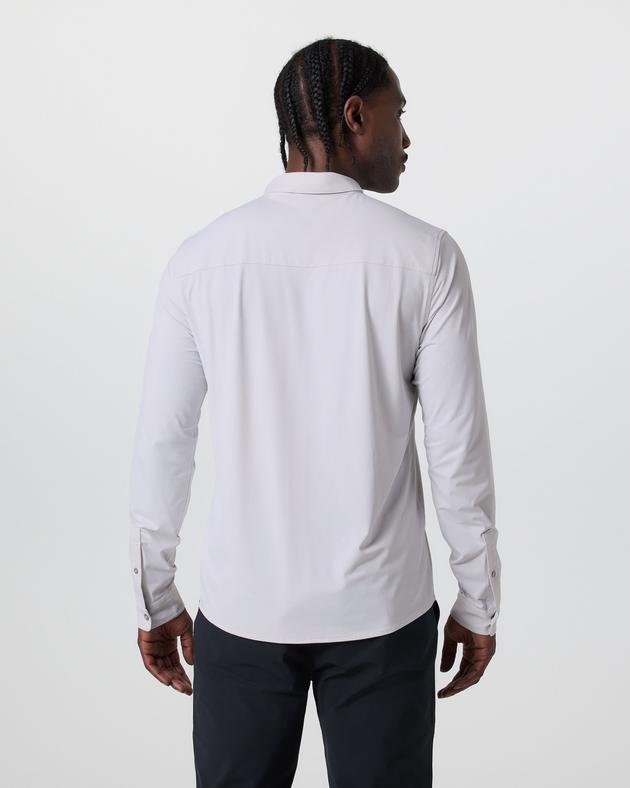 Vuori Long Sleeve Travellite Button Down