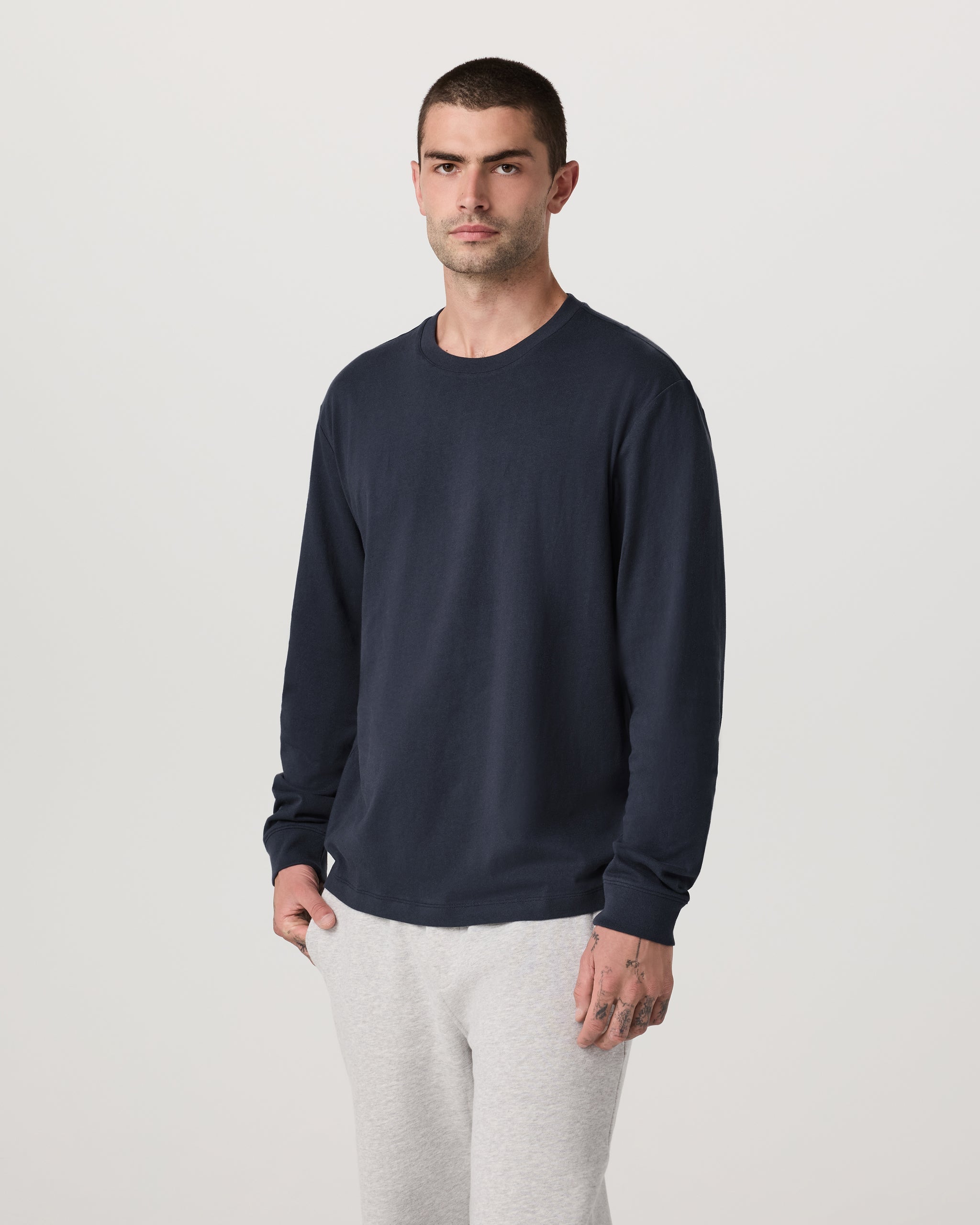 #color_navy