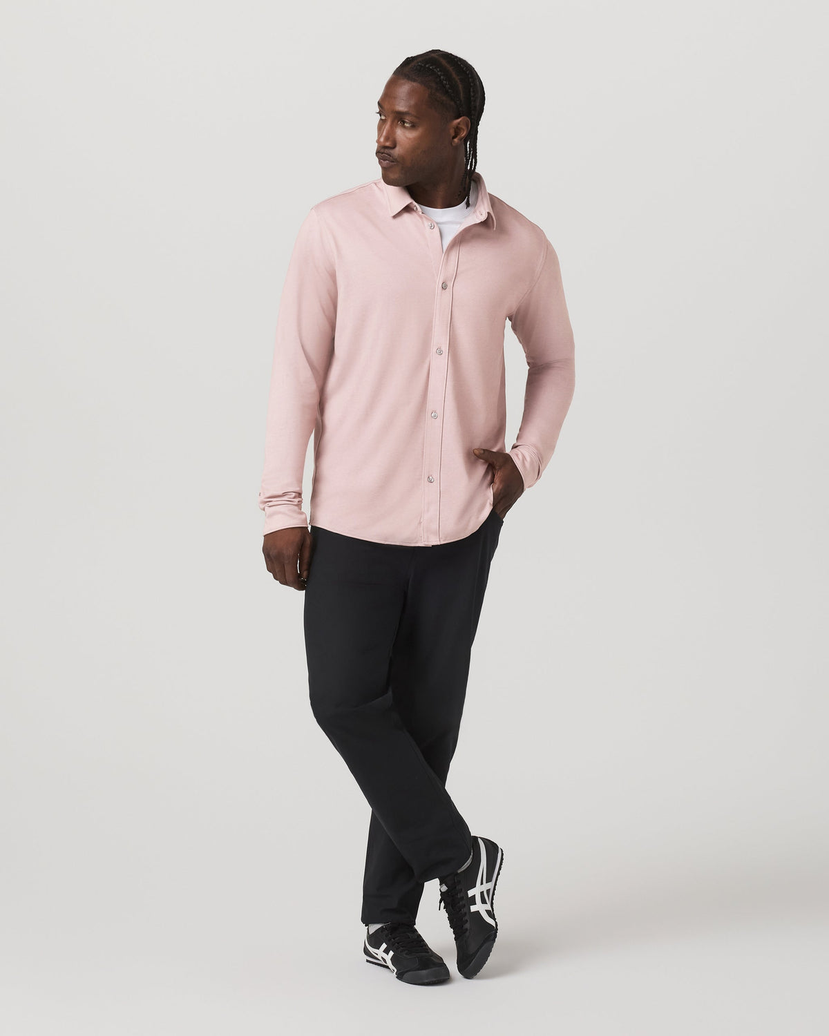 Vuori Long Sleeve Knit Oxford Button Down Classic Fit