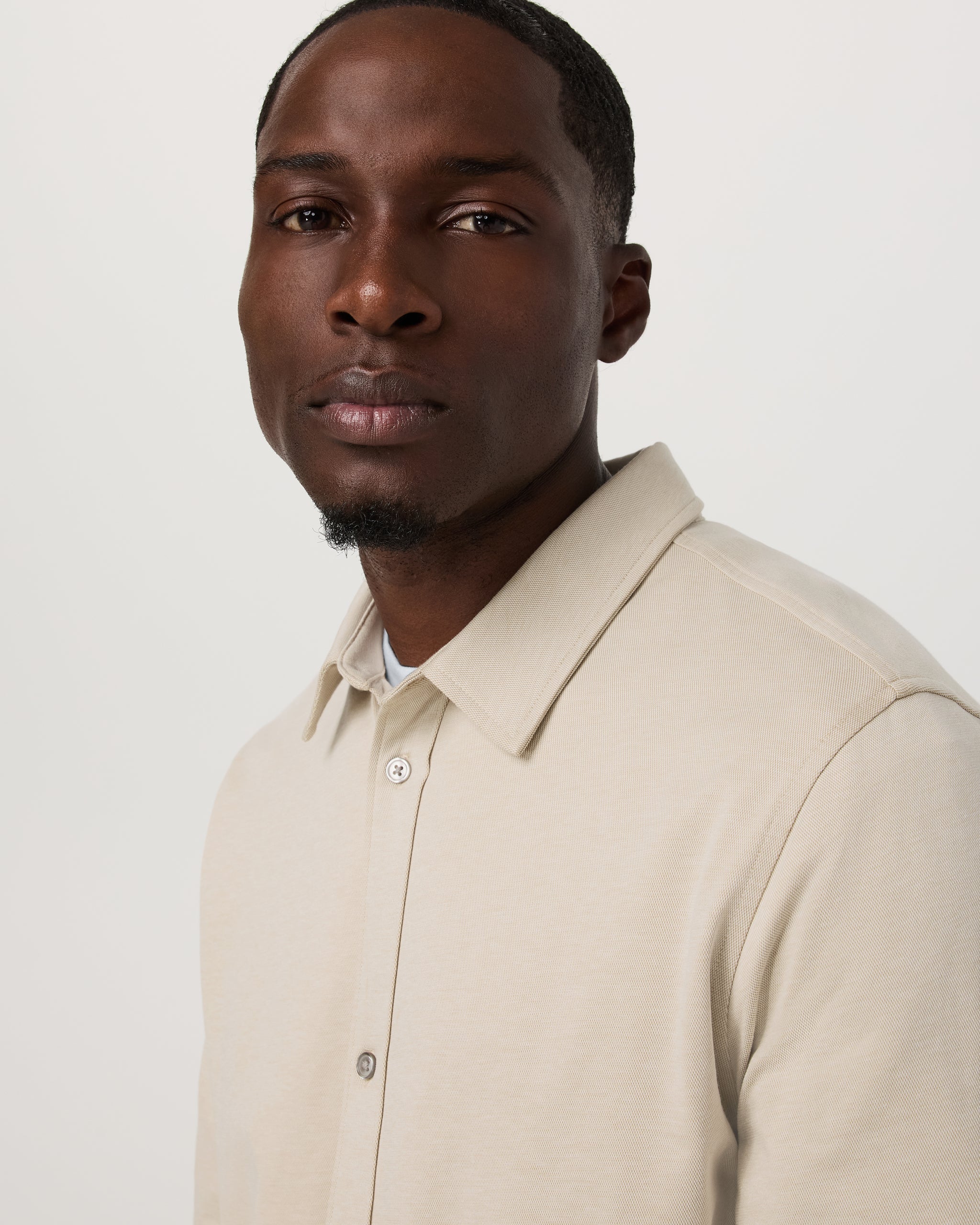 Vuori Long Sleeve Knit Oxford Button Down Classic Fit
