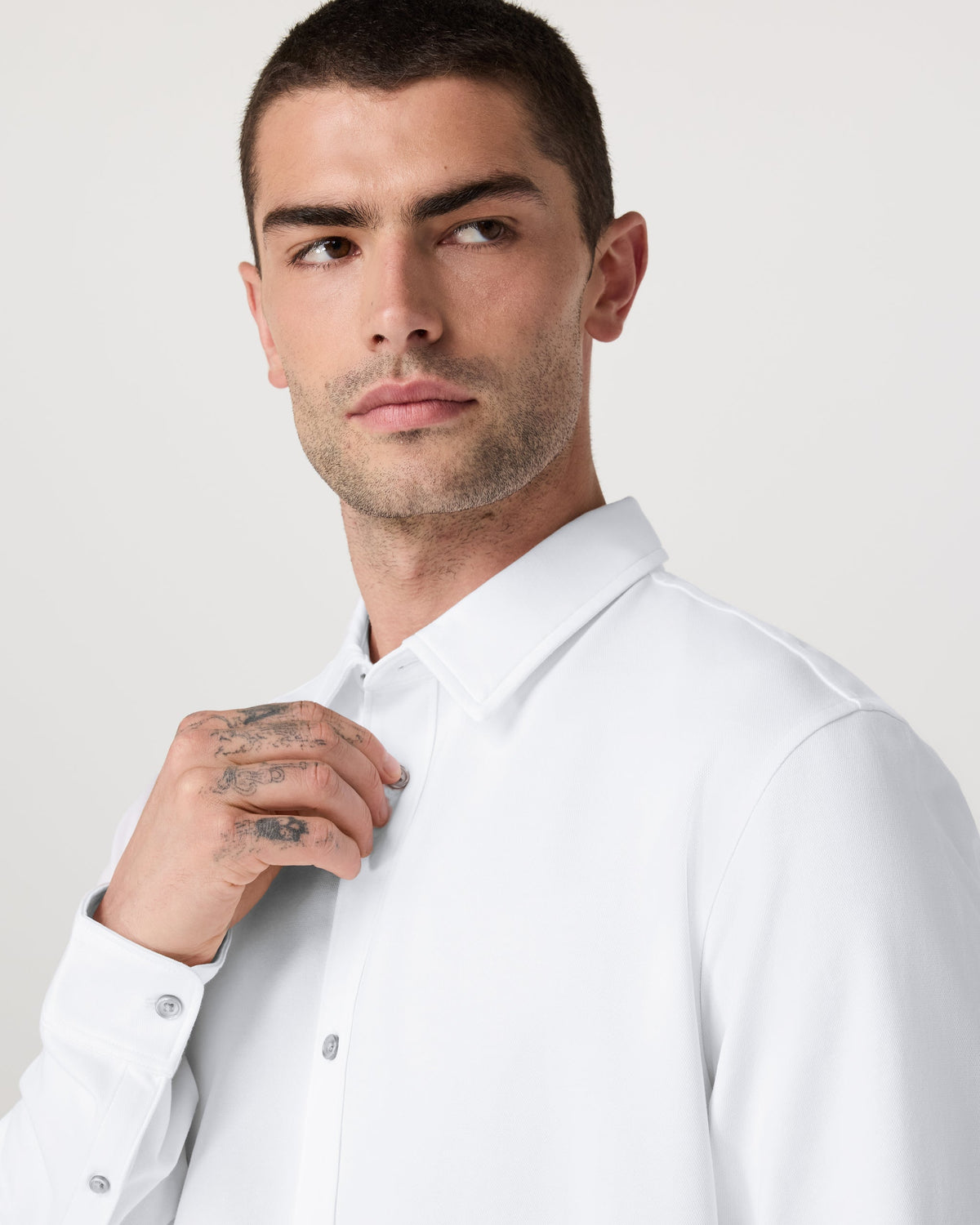 Vuori Long Sleeve Knit Oxford Button Down Classic Fit