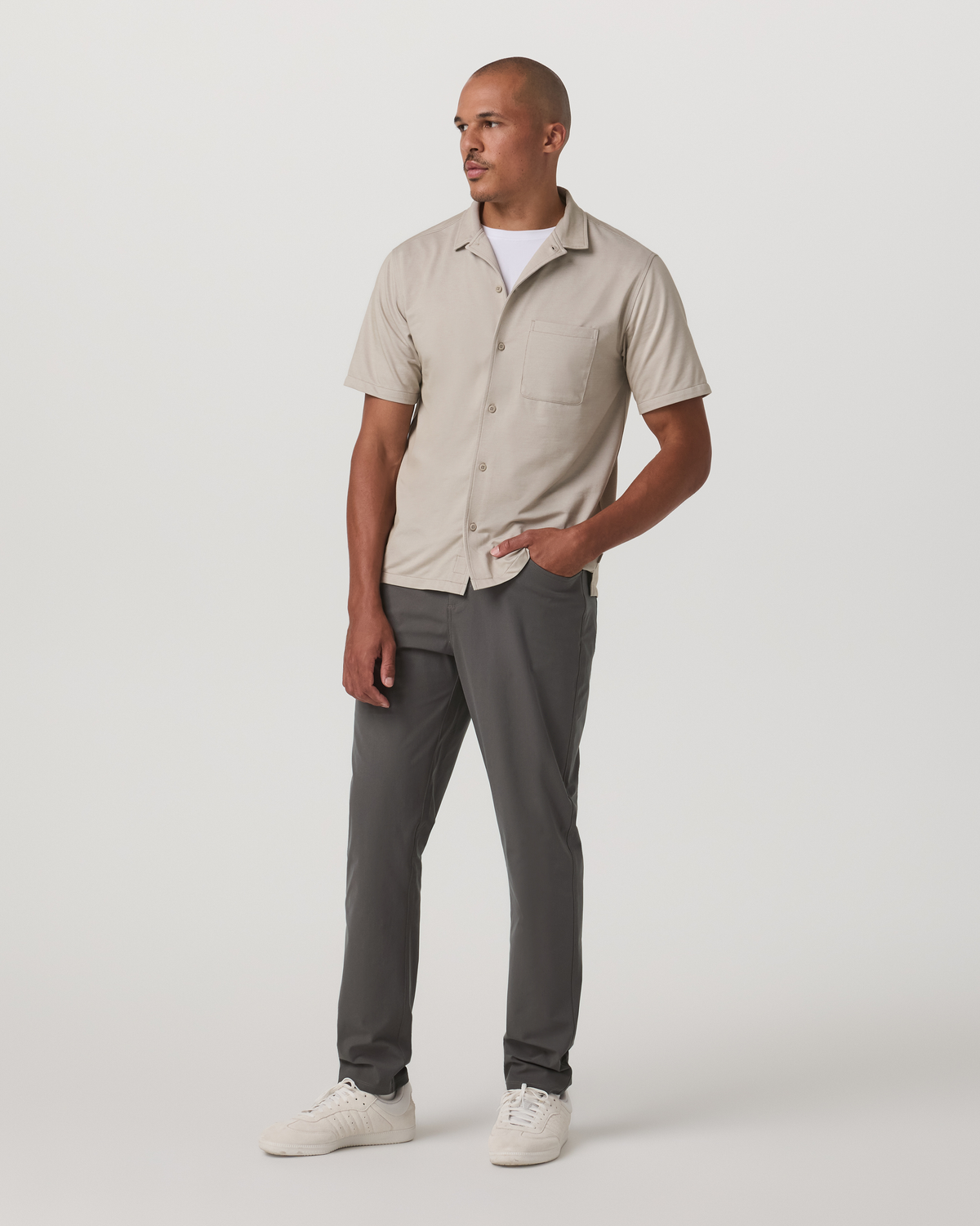 Vuori Short Sleeve Knit Oxford Camp Collar Button Down