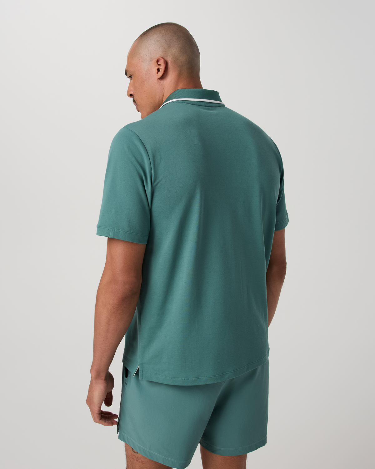 Vuori Short Sleeve Gamepoint Polo 20